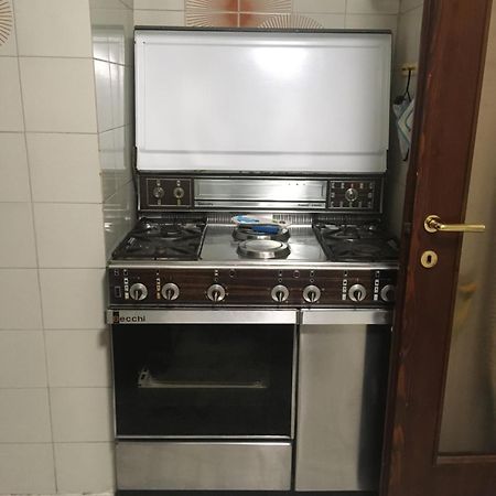 Villa Dietro L'Angolo Sondrio Exterior foto